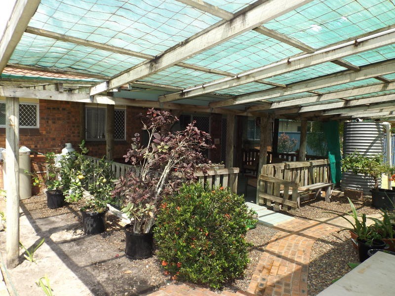 6 Minguin St, Scarness QLD 4655