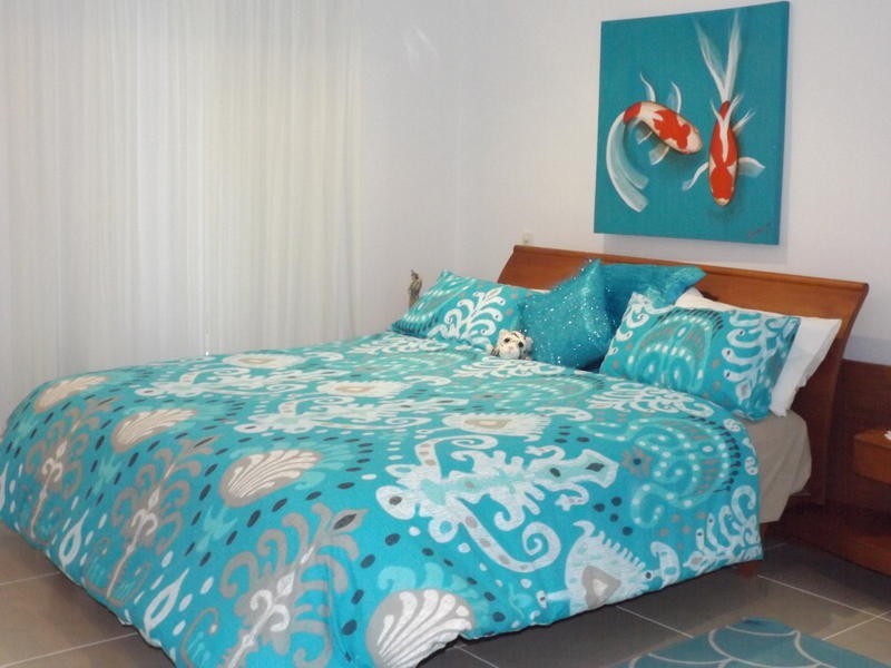 6 Mac Stocks Dr, Dundowran Beach QLD 4655