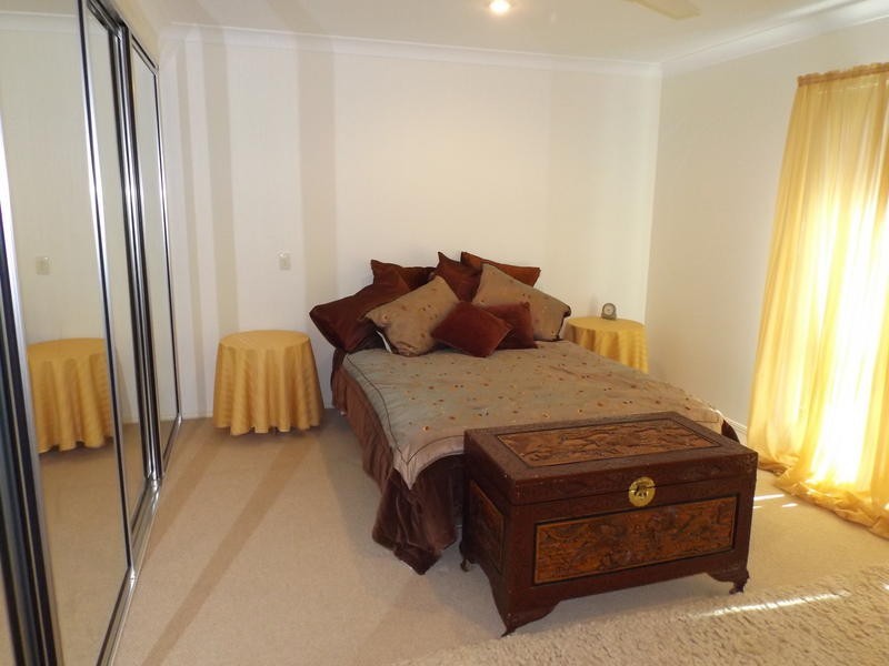 6 Mac Stocks Dr, Dundowran Beach QLD 4655