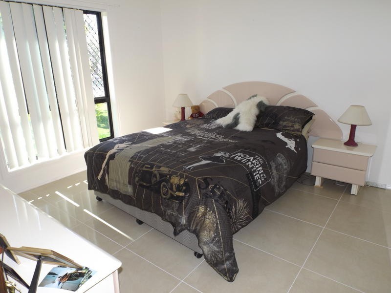 6 Mac Stocks Dr, Dundowran Beach QLD 4655