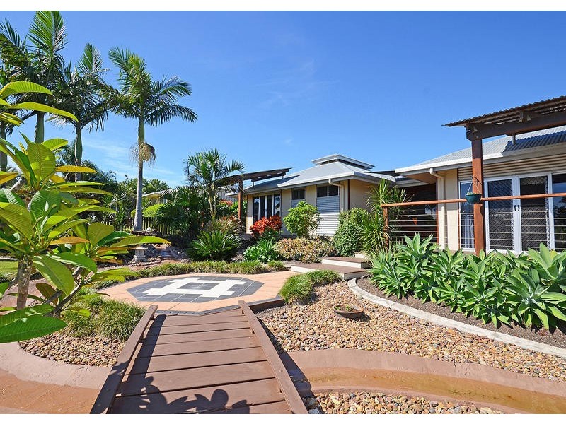 180 Christensen St, Urraween QLD 4655