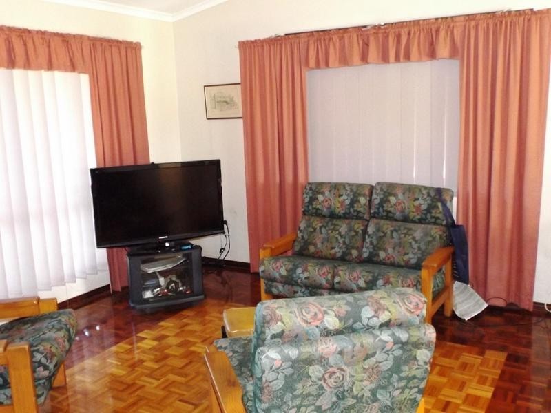 16 Vanda St, Urangan QLD 4655