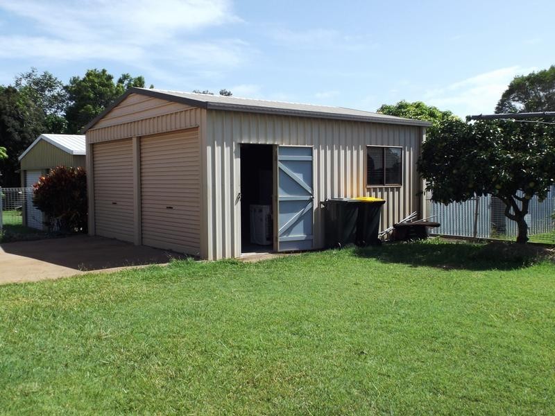 16 Vanda St, Urangan QLD 4655