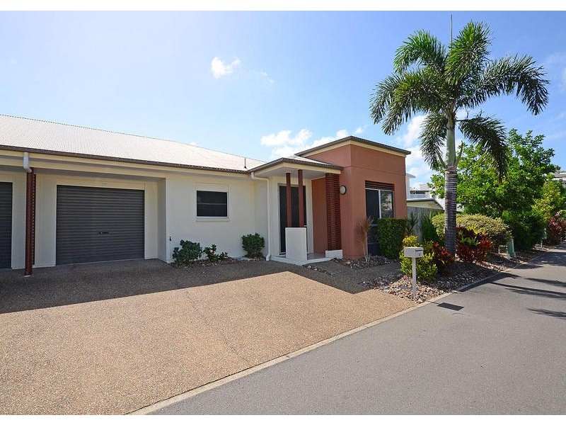 38 / 230 Pulgul St, Urangan QLD 4655