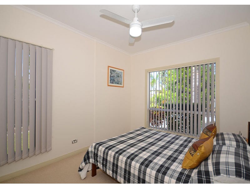 38 / 230 Pulgul St, Urangan QLD 4655