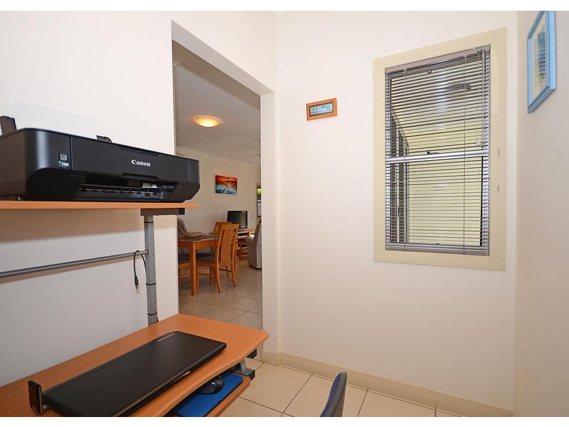 38 / 230 Pulgul St, Urangan QLD 4655