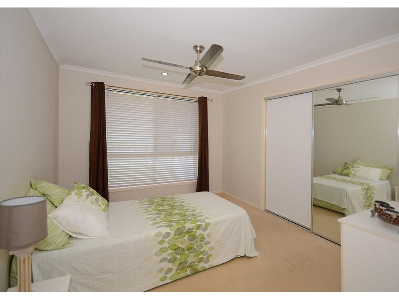 26 Ironbark St, Kawungan QLD 4655