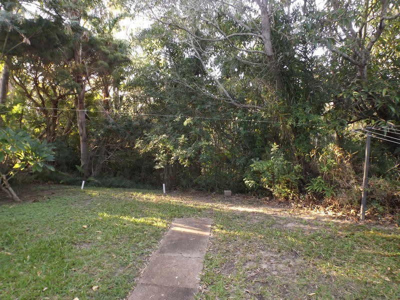 344 Torquay Tce, Torquay QLD 4655