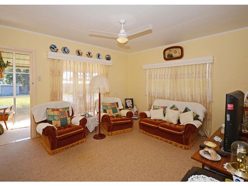 18 Shoreham St, Pialba QLD 4655