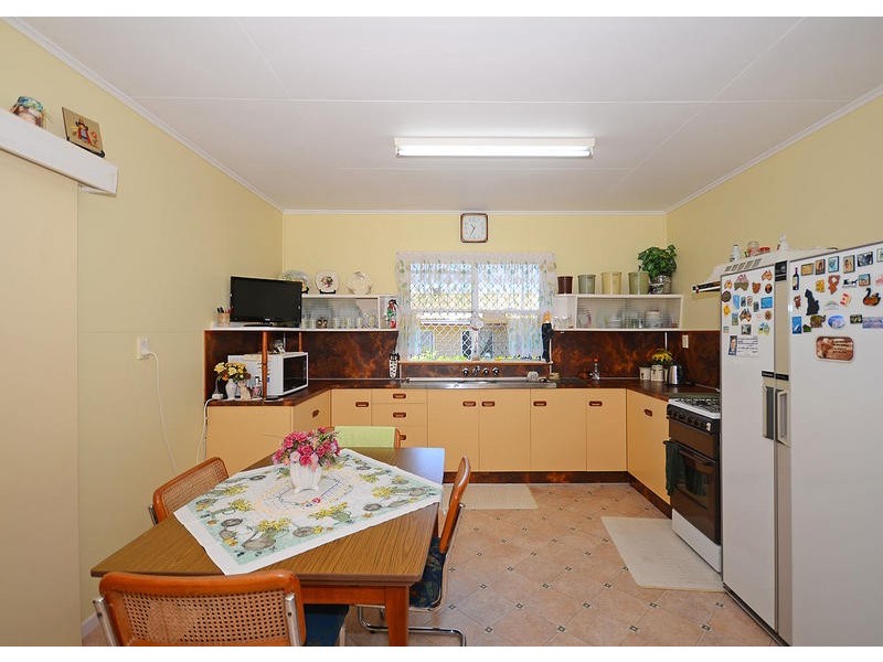 18 Shoreham St, Pialba QLD 4655