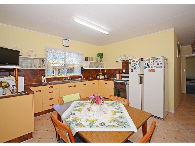 18 Shoreham St, Pialba QLD 4655