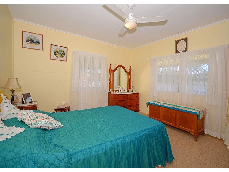 18 Shoreham St, Pialba QLD 4655