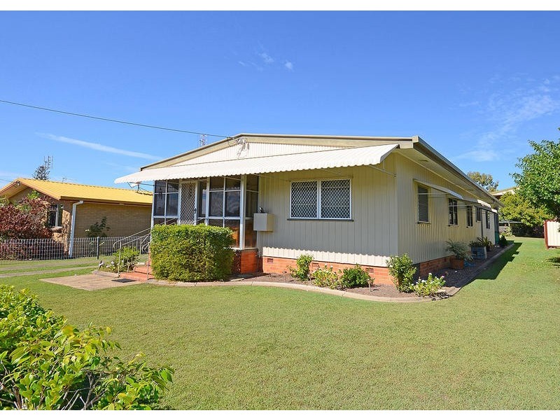 18 Shoreham St, Pialba QLD 4655