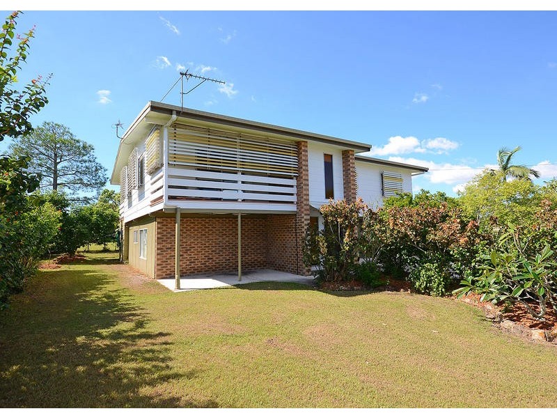 9 Hayworth St, Point Vernon QLD 4655