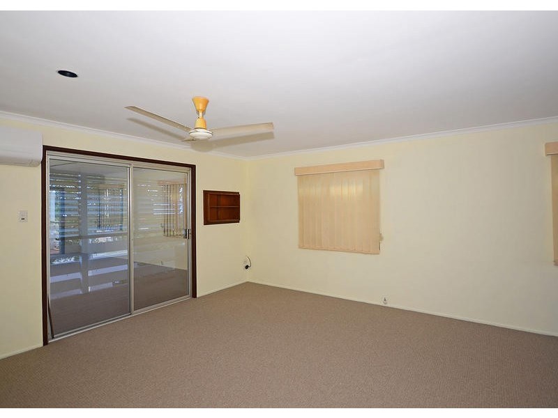 9 Hayworth St, Point Vernon QLD 4655