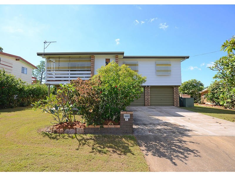 9 Hayworth St, Point Vernon QLD 4655