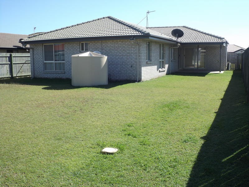 84 Endeavour Way, Eli Waters QLD 4655