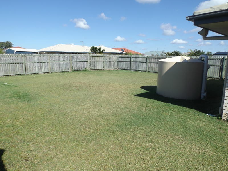 84 Endeavour Way, Eli Waters QLD 4655
