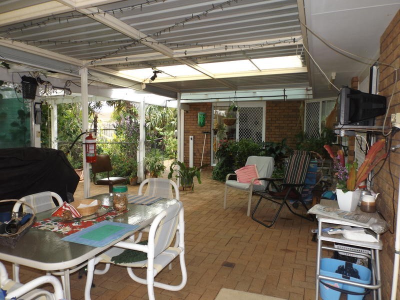 24 Rocky Crt, Kawungan QLD 4655