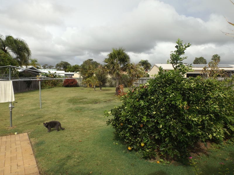 24 Rocky Crt, Kawungan QLD 4655