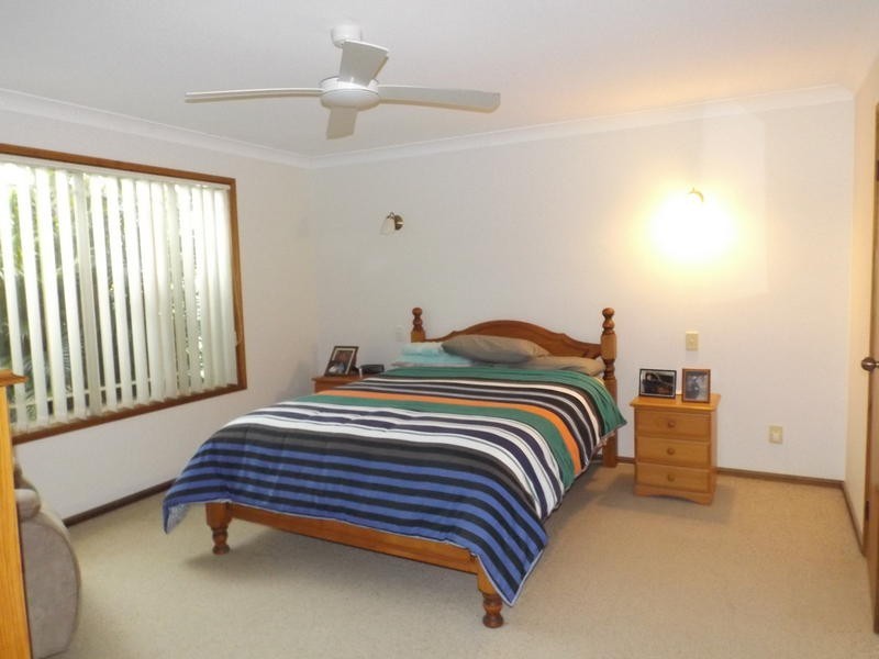 33 St Andrews Dr, Pialba QLD 4655