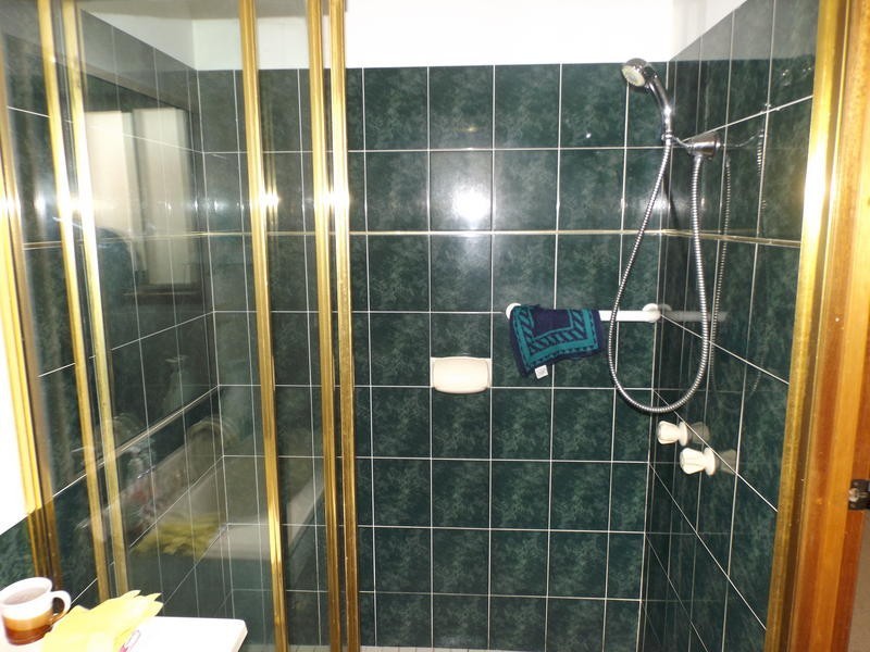 33 St Andrews Dr, Pialba QLD 4655