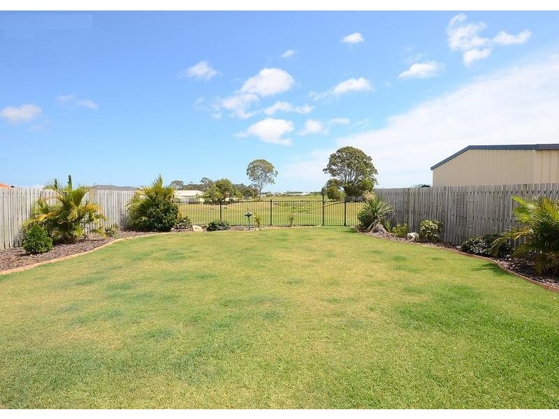 56 Heather Way, Urraween QLD 4655