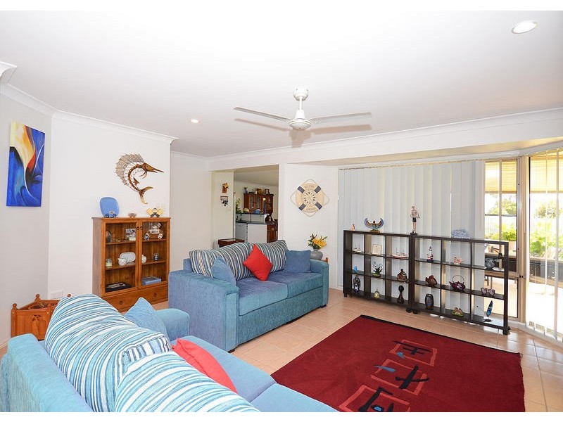 56 Heather Way, Urraween QLD 4655