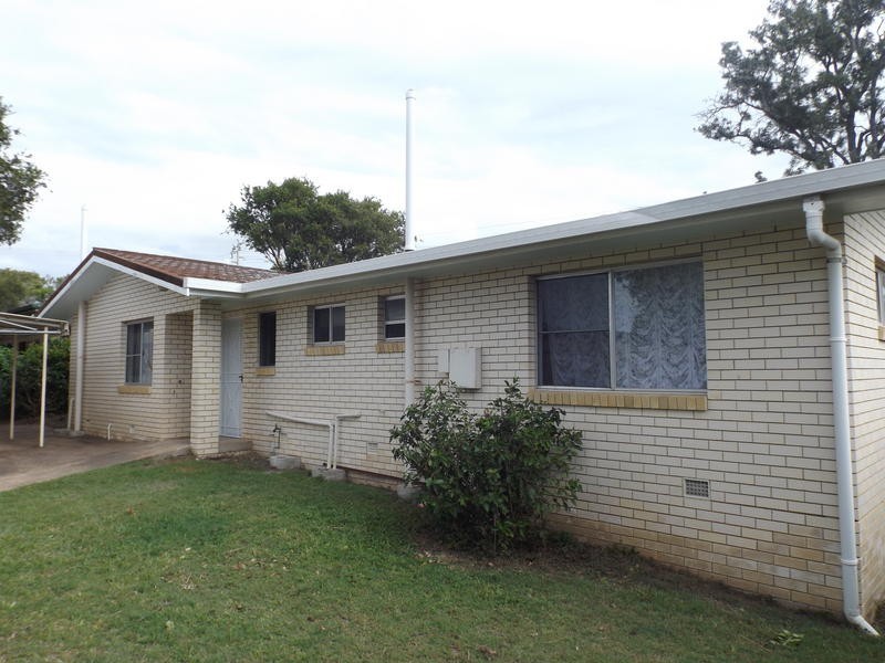 24 Winchelsea St, Pialba QLD 4655