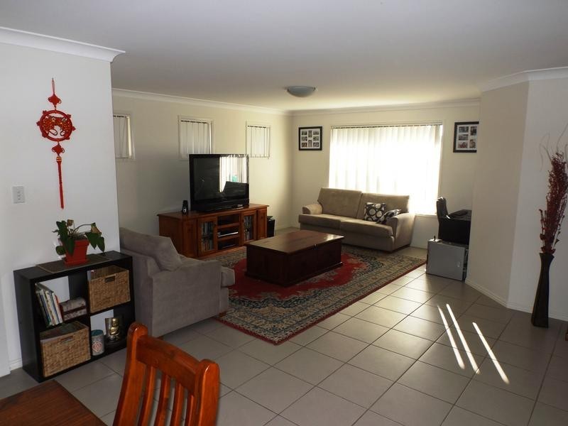 14 Bounty Circuit, Eli Waters QLD 4655