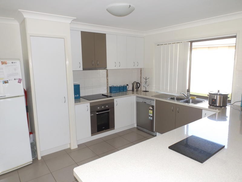 14 Bounty Circuit, Eli Waters QLD 4655