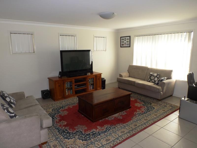 14 Bounty Circuit, Eli Waters QLD 4655