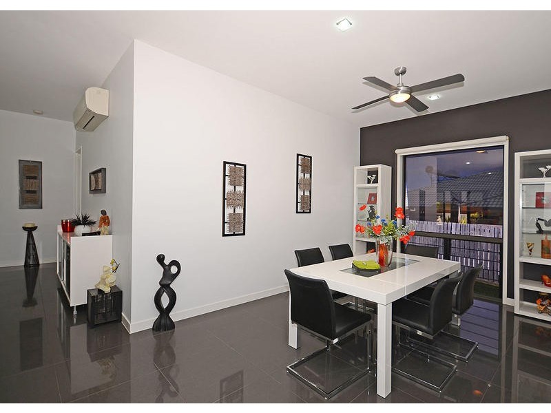 8 Pohlman Court, Scarness QLD 4655