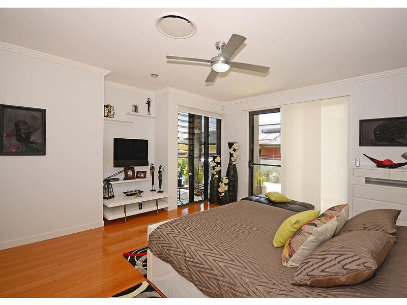 8 Pohlman Court, Scarness QLD 4655