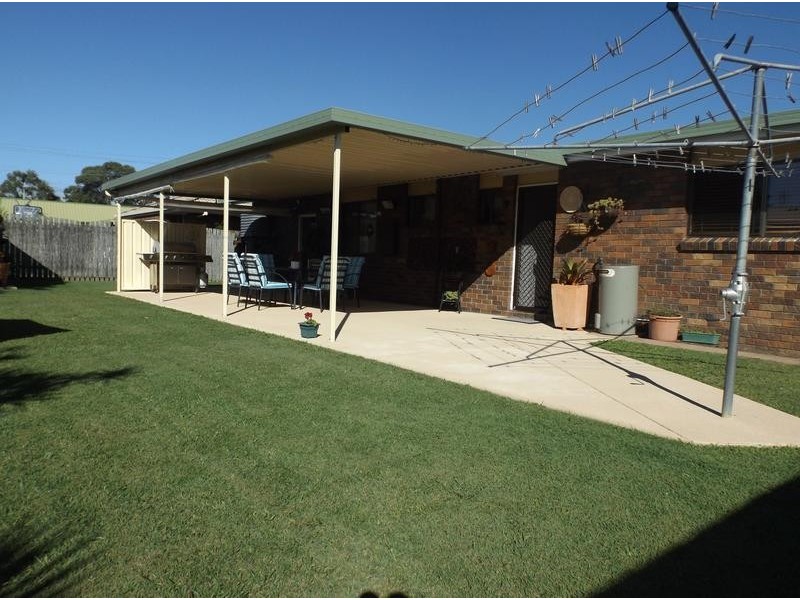20 Nullor St, Scarness QLD 4655