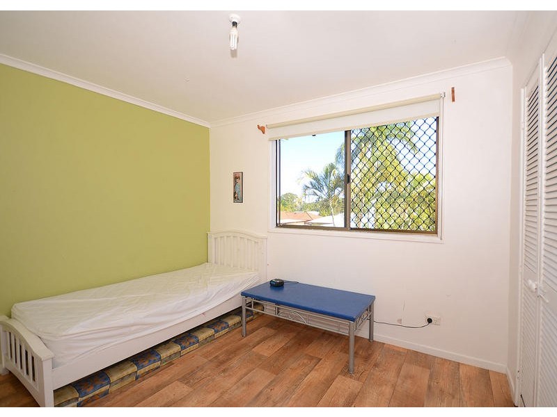 51 Hansen Street, Urangan QLD 4655