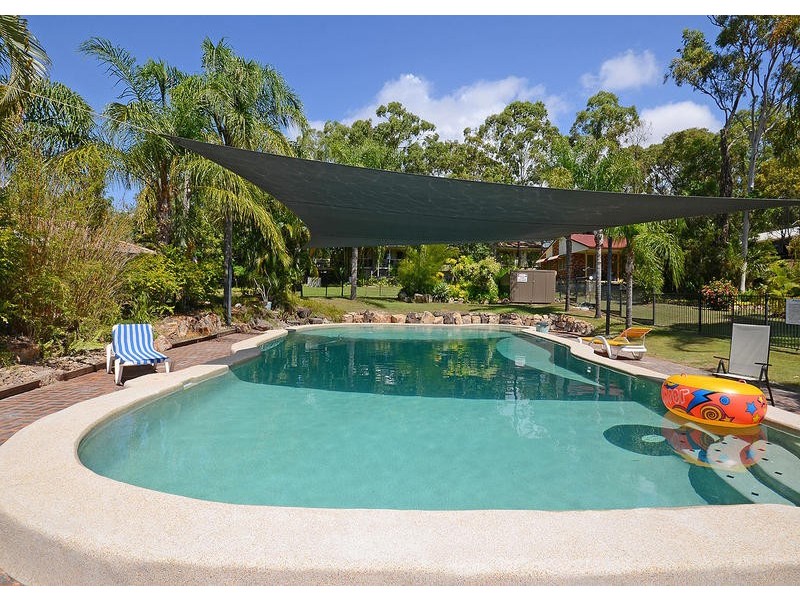 33 14 Exeter Street, Torquay QLD 4655