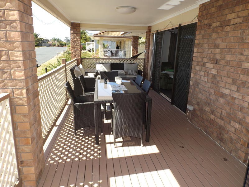 57 Hillcrest Avenue, Scarness QLD 4655