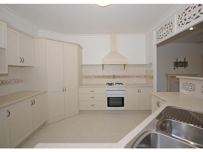 31 Jonwest Close, Torquay QLD 4655