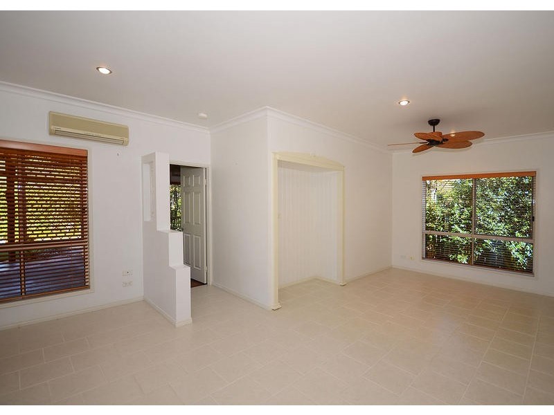 31 Jonwest Close, Torquay QLD 4655