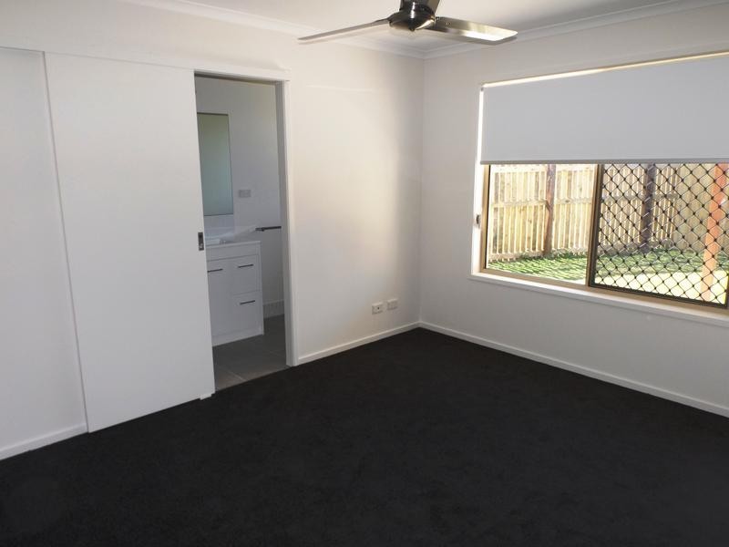 5 Jovi Crt, Scarness QLD 4655