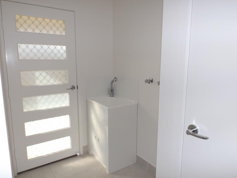 5 Jovi Crt, Scarness QLD 4655