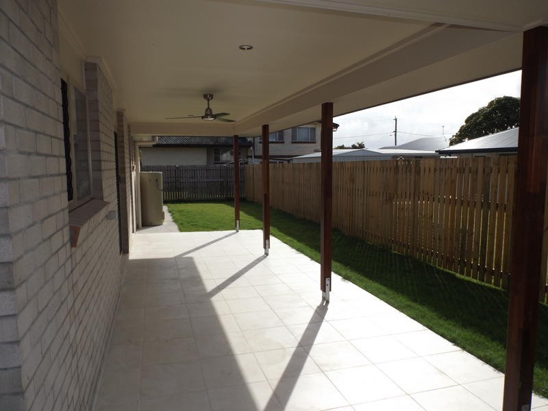 5 Jovi Crt, Scarness QLD 4655