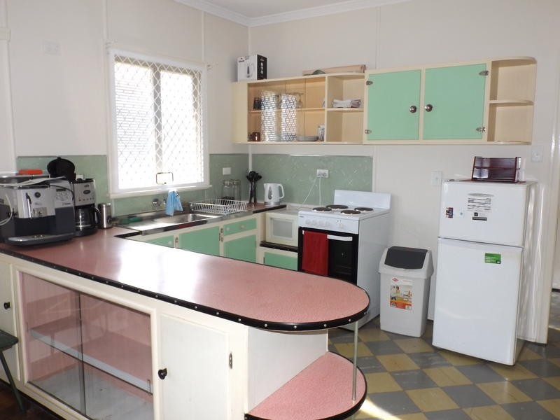 18 Gossner St, Scarness QLD 4655