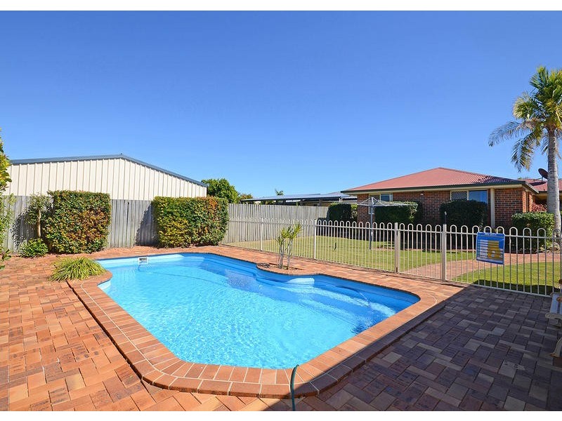 14 Mackay Dr, Kawungan QLD 4655