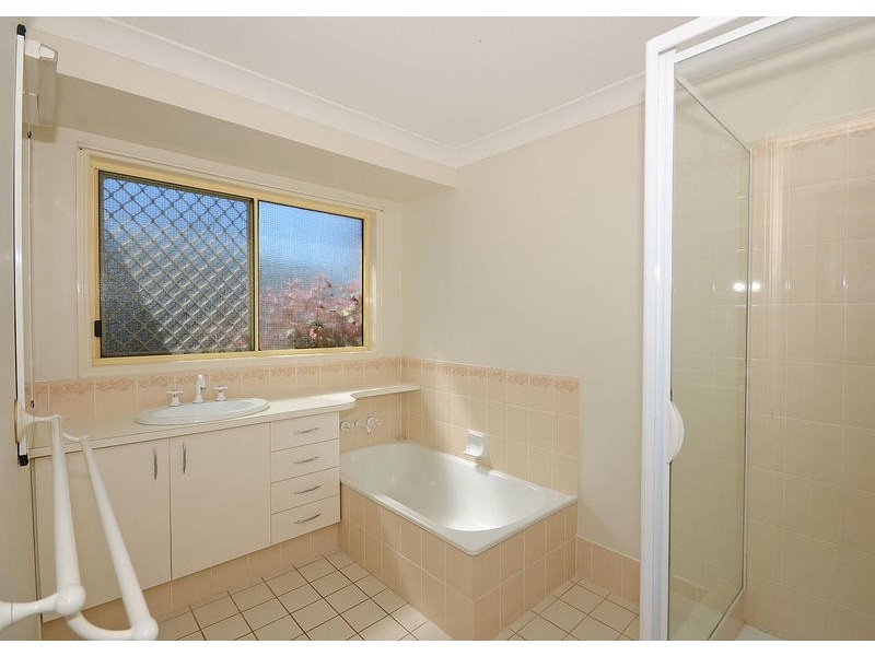 14 Mackay Dr, Kawungan QLD 4655