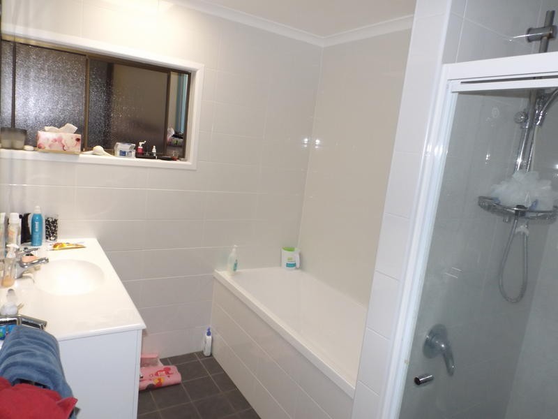 174 Truro St, Urangan QLD 4655