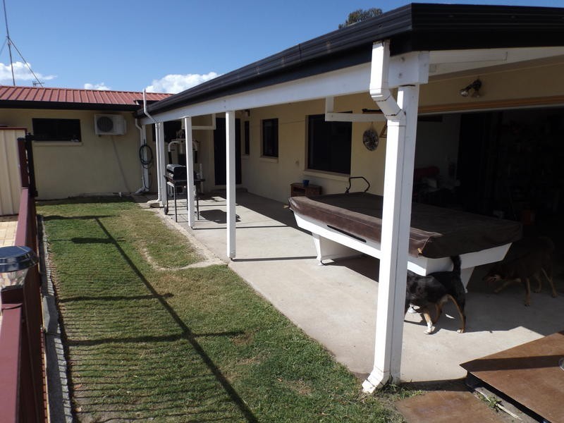 174 Truro St, Urangan QLD 4655