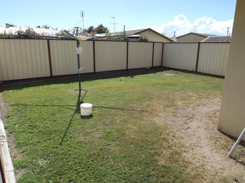 174 Truro St, Urangan QLD 4655