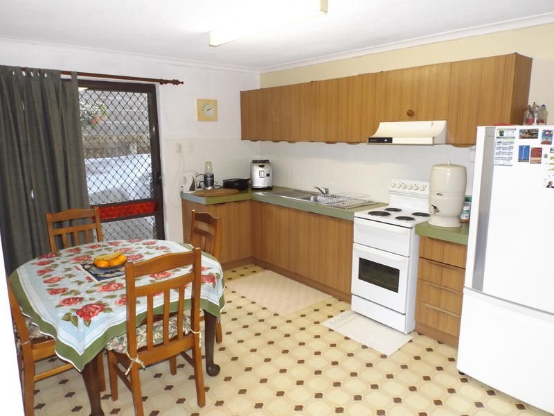 1 / 54 Freshwater St, Scarness QLD 4655